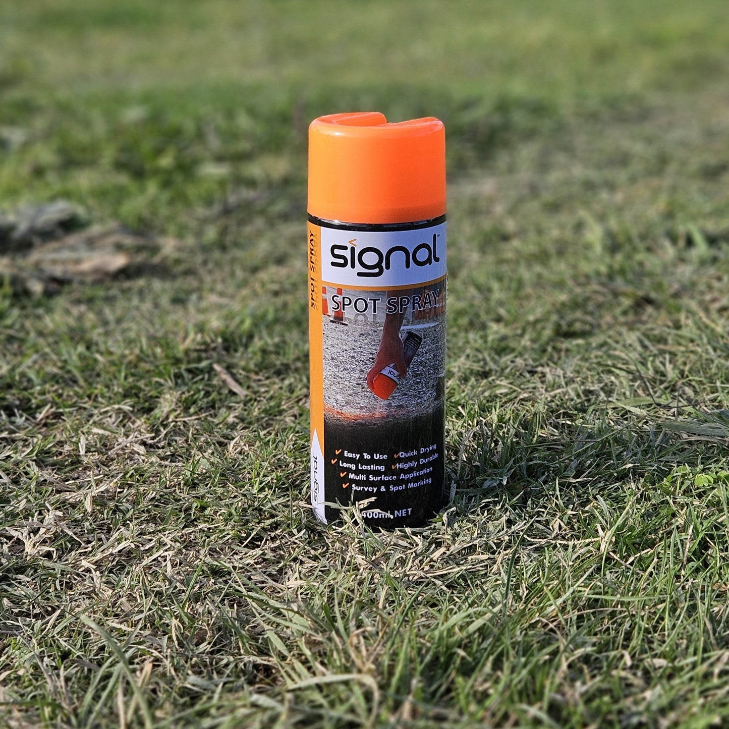 Signal Spray Paint Inverted Spot (400ml)