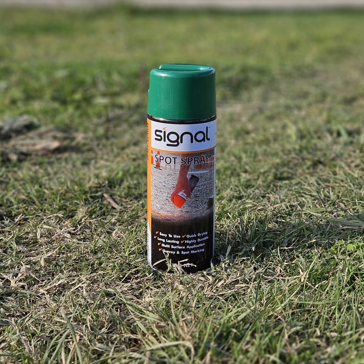 Signal Spray Paint Inverted Spot (400ml)